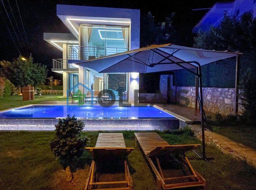 Lüks Villalar Nasıl Olmalı